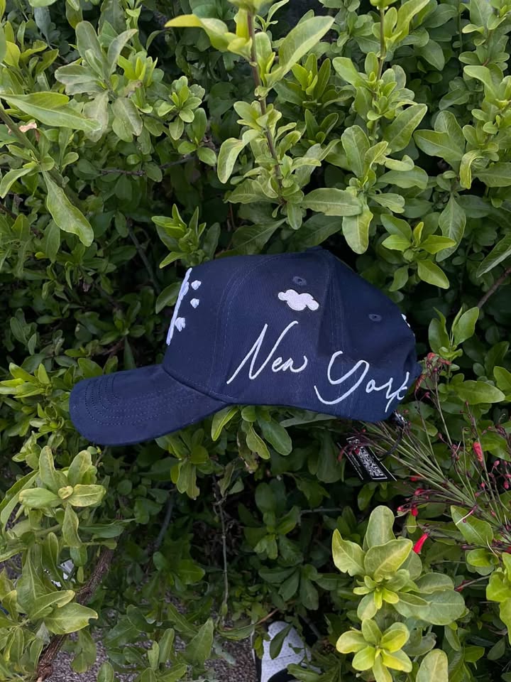 31 Hats NY aniversario