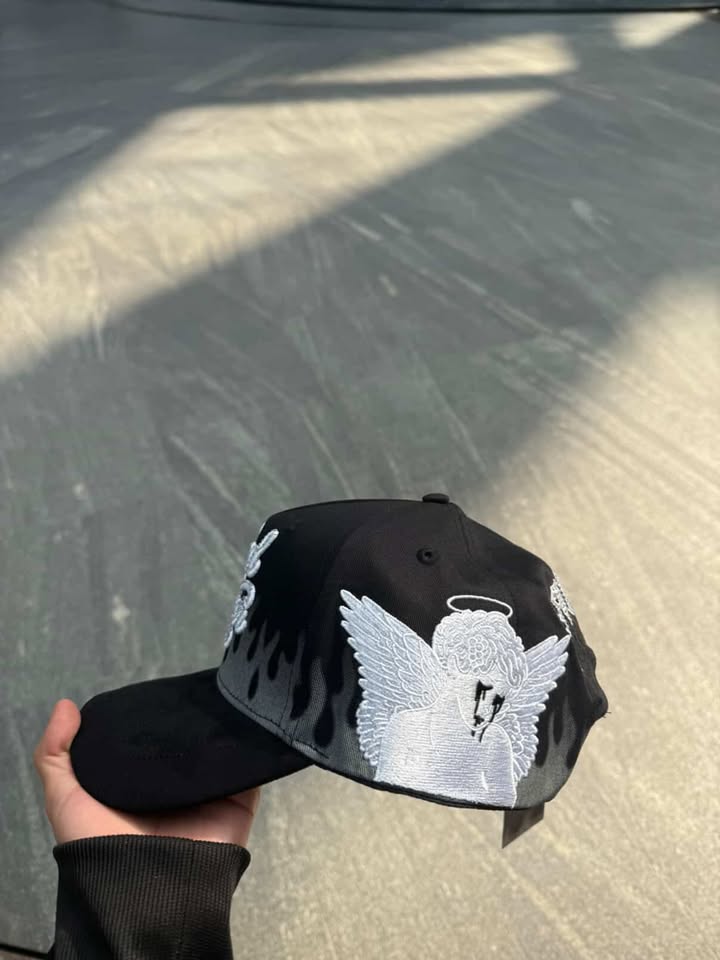 Dandy Hats Junior H “y lloró”