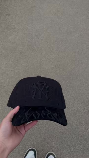 31 Hats NY Flames full black