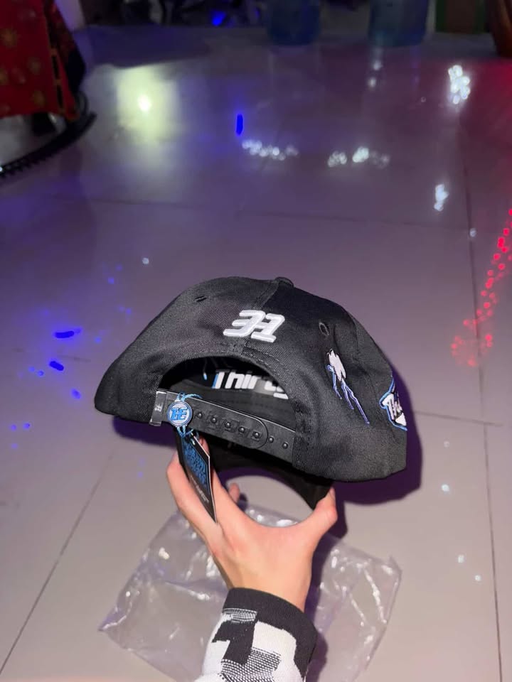 31 Hats Electric Clouds